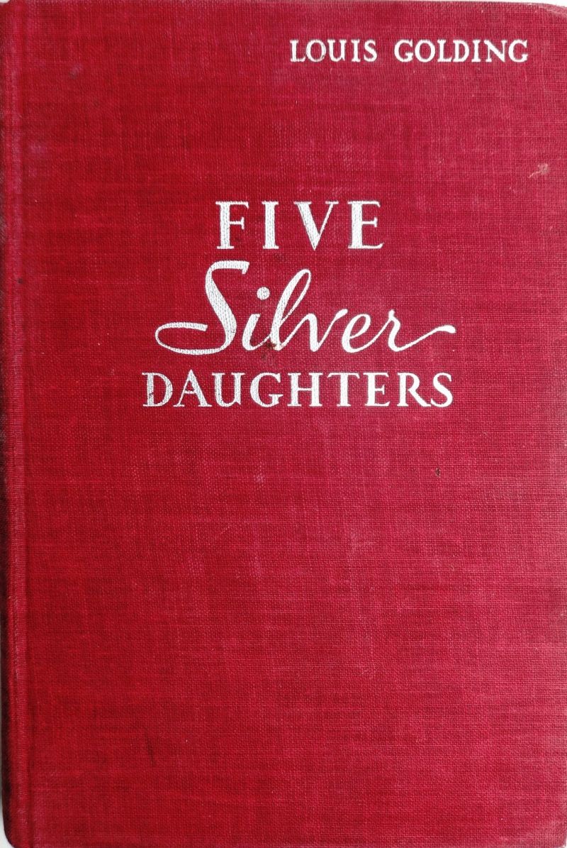 The Distributed Proofreaders Canada eBook of Five Silver Daughters